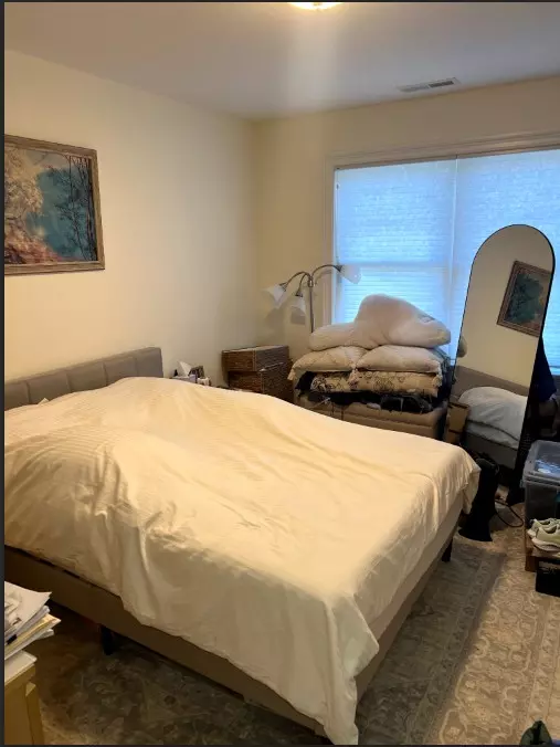 162 Gainsborg Ave #B, West Harrison, NY 10604-2127