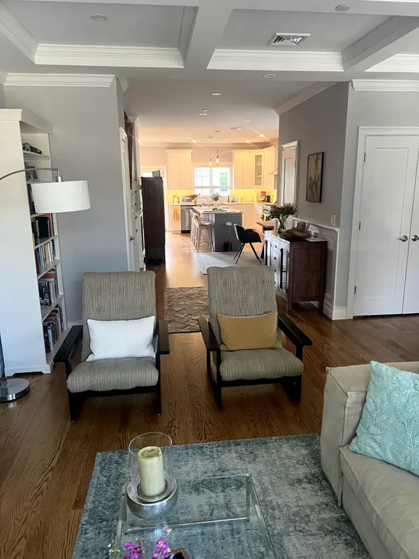 Harrison, NY 10528-4409,80 2nd St