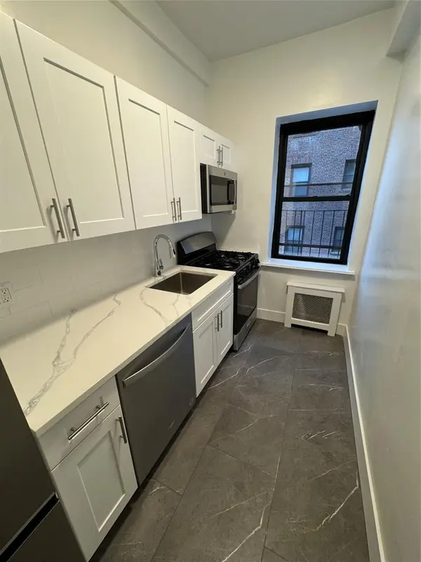 59 Old Mamaroneck Rd #2bed, White Plains, NY 10605-1901