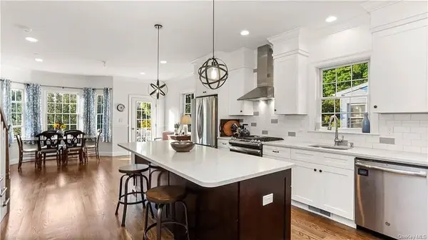 229 Lincoln Ave #B, West Harrison, NY 10604-2059