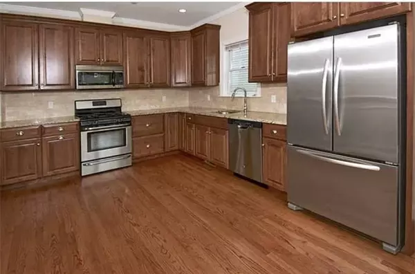 80 Franklin Ave, Harrison, NY 10528-3538