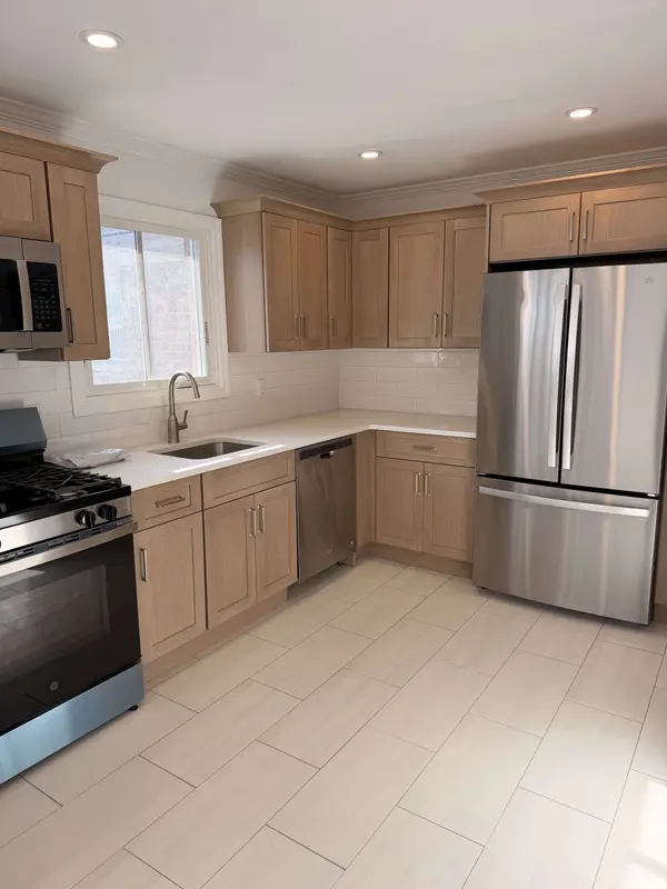 4 Walnut St #A11, Rye, NY 10580-2866