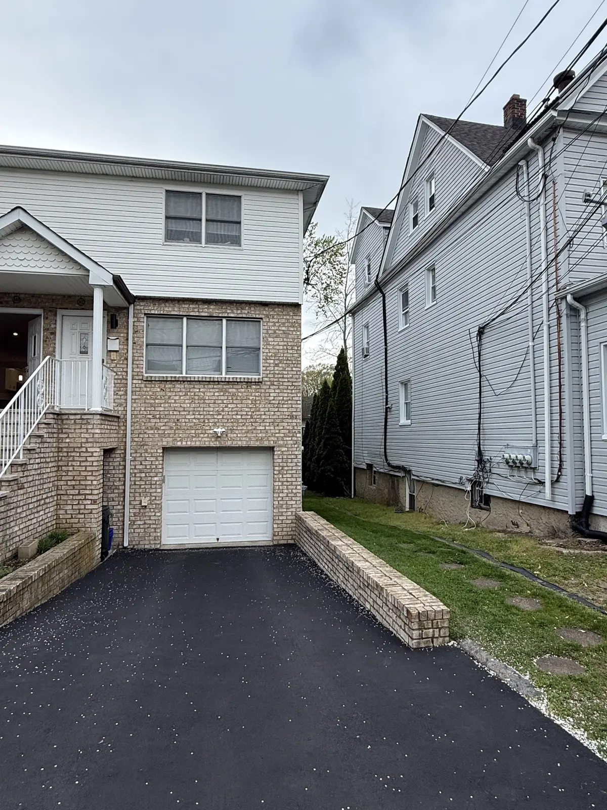140 Rockwell St, Harrison, NY 10528-2949