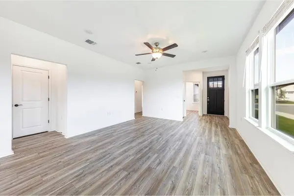 201 Coachsmith ST, Georgetown, TX 78633