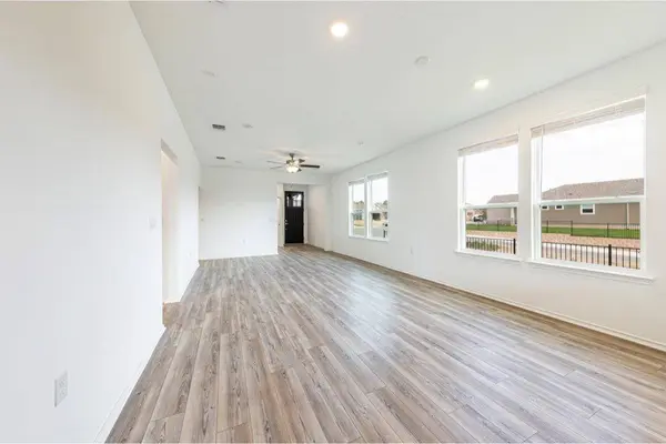 201 Coachsmith ST, Georgetown, TX 78633