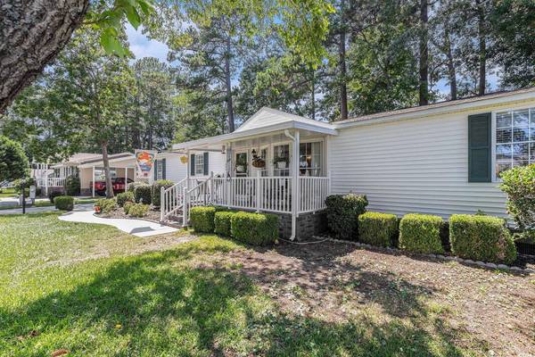 1692 Perry Circle, Myrtle Beach, SC 29577