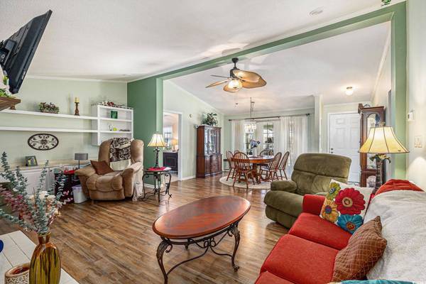 1692 Perry Circle, Myrtle Beach, SC 29577