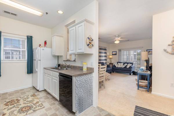 2090 Cross Gate Blvd #205, Surfside Beach, SC 29575