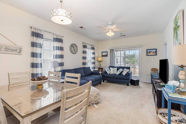 2090 Cross Gate Blvd #205, Surfside Beach, SC 29575