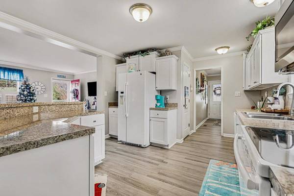 4480 Manitook Dr., Little River, SC 29566