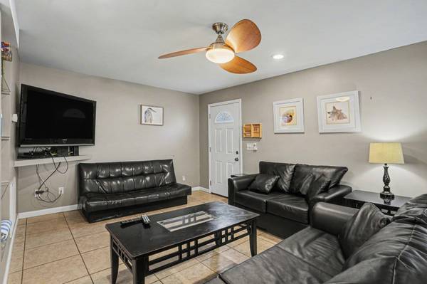 401 25th Ave. S, North Myrtle Beach, SC 29582