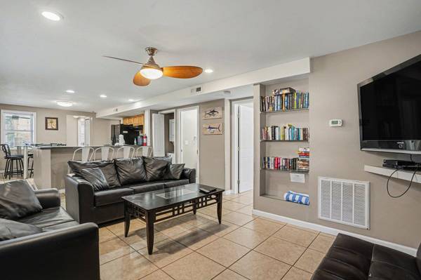 401 25th Ave. S, North Myrtle Beach, SC 29582