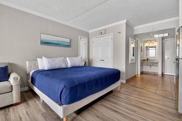 201 74th Ave. N #2537, Myrtle Beach, SC 29572