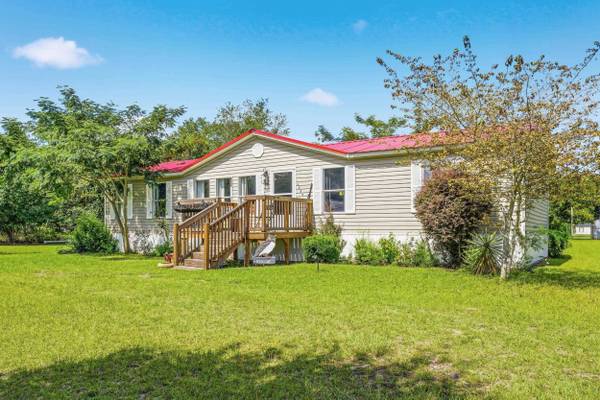 1359 Beechnut Dr., Latta, SC 29565