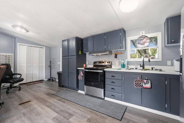1359 Beechnut Dr., Latta, SC 29565