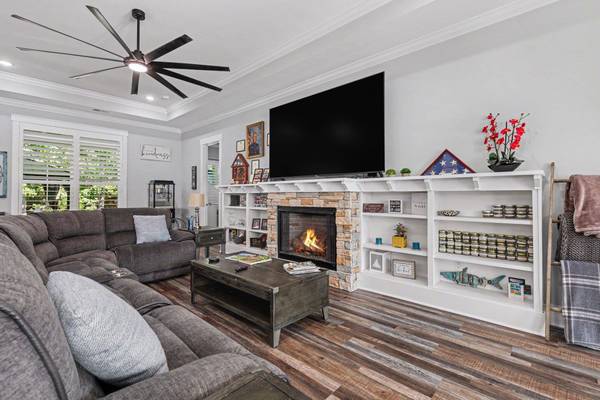 2612 Henagan Ln., Myrtle Beach, SC 29588