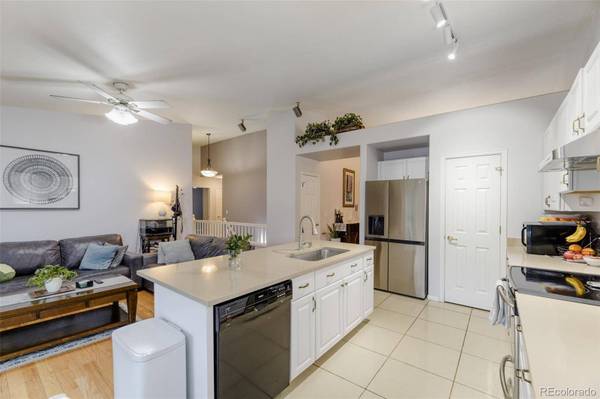 15677 E Quincy LN, Aurora, CO 80015