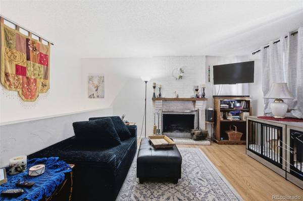 4120 S Laredo WAY, Aurora, CO 80013