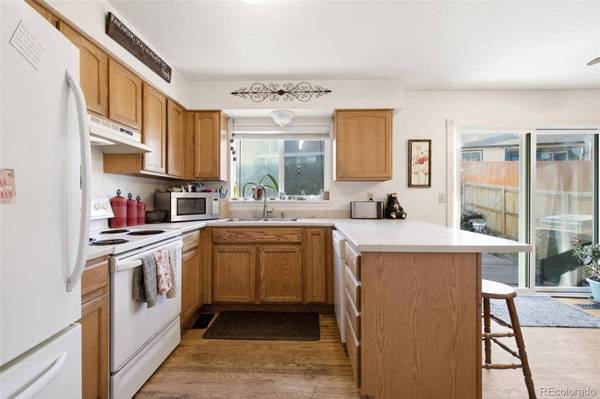 4120 S Laredo WAY, Aurora, CO 80013