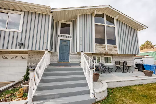 6618 S HAWKSBILL CIR, Taylorsville, UT 84123