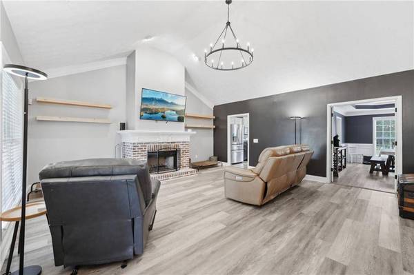 219 Summit Chase DR, Jefferson, GA 30549