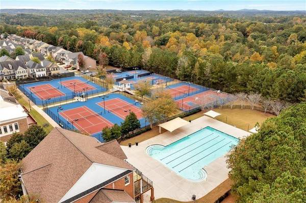 409 Chatooga LN, Woodstock, GA 30188