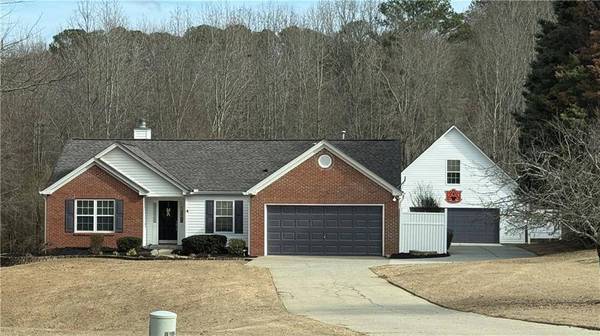 8195 River Hill Commons DR, Ball Ground, GA 30107