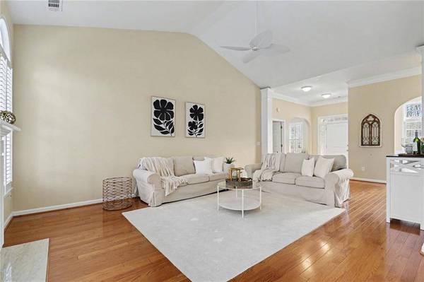 9840 Colusa CT, Gainesville, GA 30506