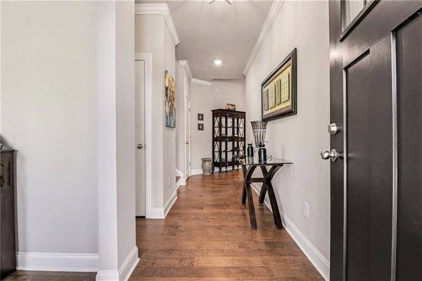 290 Lakeside PL, Canton, GA 30114