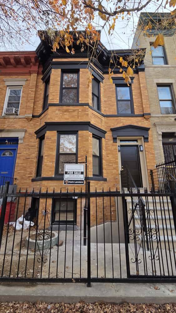 257 E 28th St, Brooklyn, NY 11226-6303