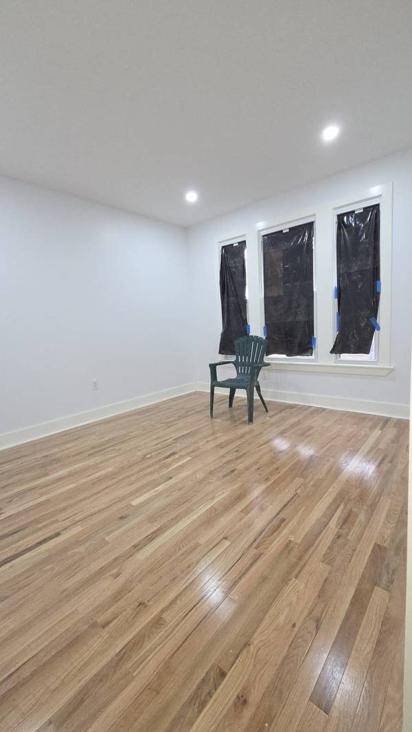 43 Montauk Ave, Brooklyn, NY 11208-2417