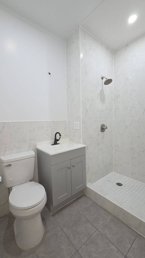 43 Montauk Ave, Brooklyn, NY 11208-2417