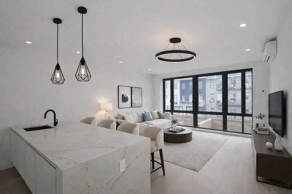 158 Somers St #2A, Brooklyn, NY 11233-2913