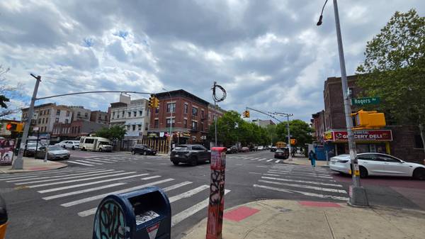 2709 Avenue D, Brooklyn, NY 11226-7801