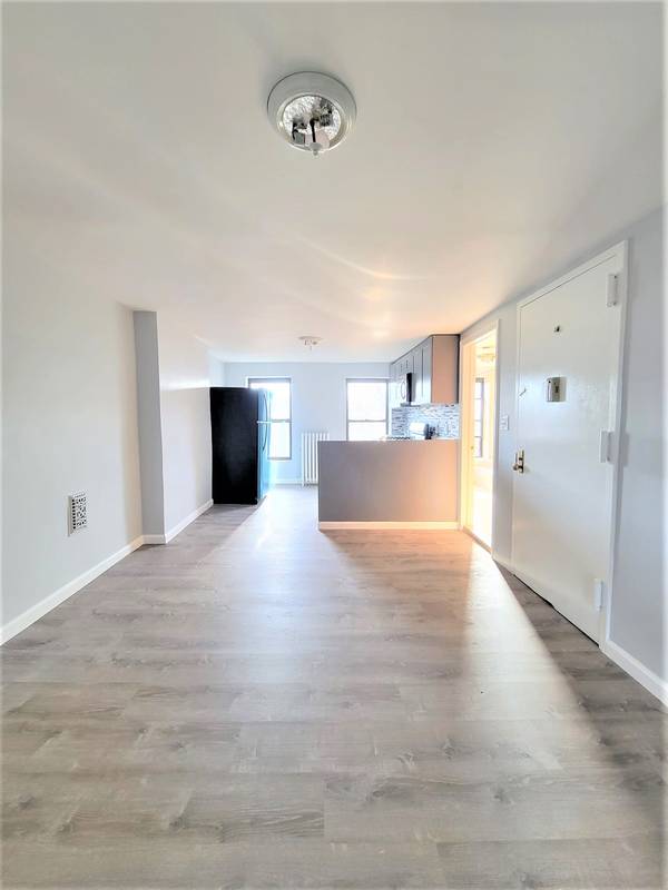 356 Hancock St #3, Brooklyn, NY 11216-2401
