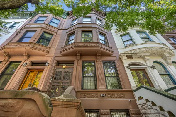 132 W 119th St #4FAM, New York, NY 10026-1306