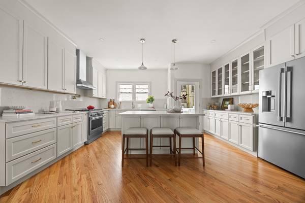 2158 Beverly Rd, Brooklyn, NY 11226-5406