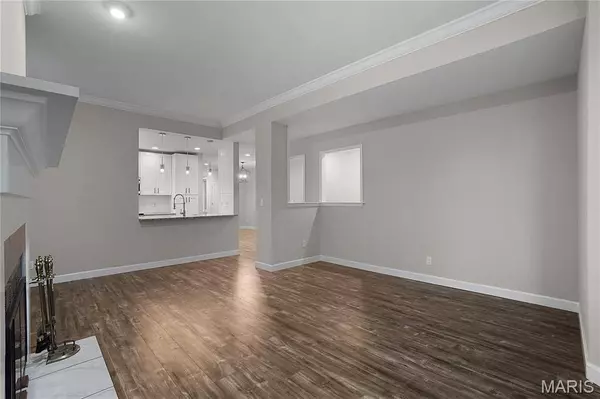 4250 Lindell BLVD #A, St Louis, MO 63108