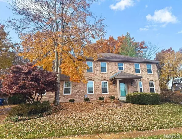 1706 Connemara DR, Manchester, MO 63021