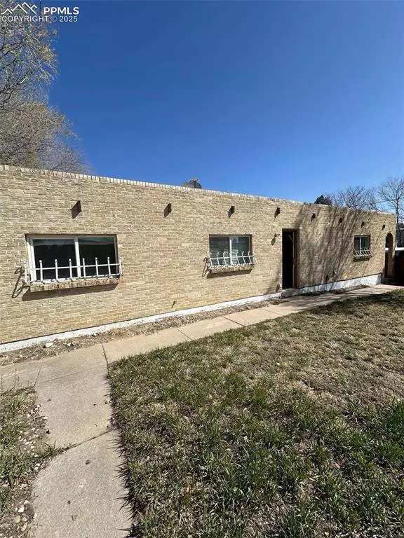 3681 Michigan AVE, Colorado Springs, CO 80910