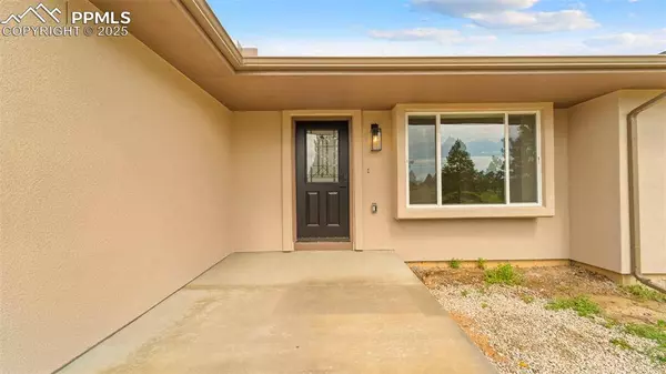 1751 Kiowa TRL, Elizabeth, CO 80107