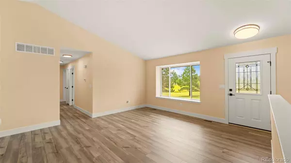 1751 Kiowa TRL, Elizabeth, CO 80107