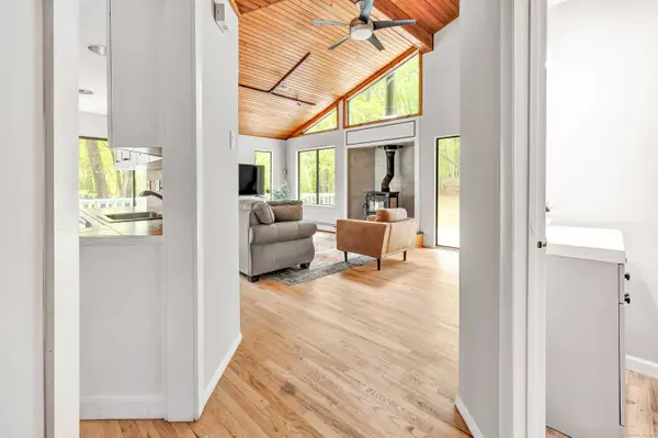 32 Old Bethel Road, Newtown, CT 06470