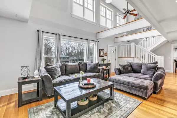 41 Mohawk Drive, Norwalk, CT 06851