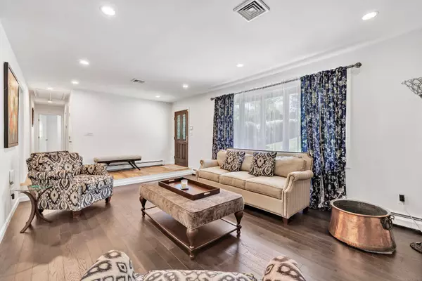 43 River Hill Drive, Stamford, CT 06902