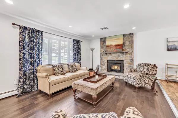 43 River Hill Drive, Stamford, CT 06902