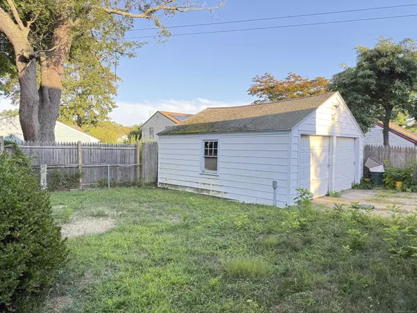 422 Swanson Avenue, Stratford, CT 06614