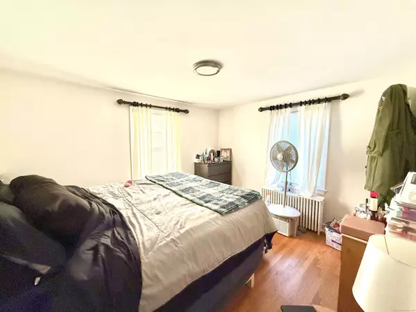 422 Swanson Avenue, Stratford, CT 06614