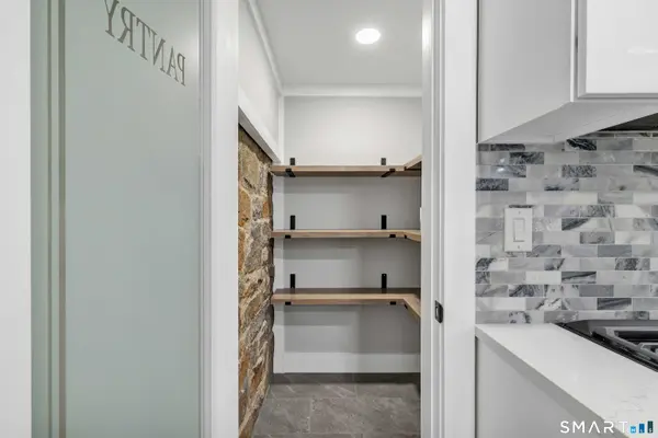 10 Merrill Road, Norwalk, CT 06851