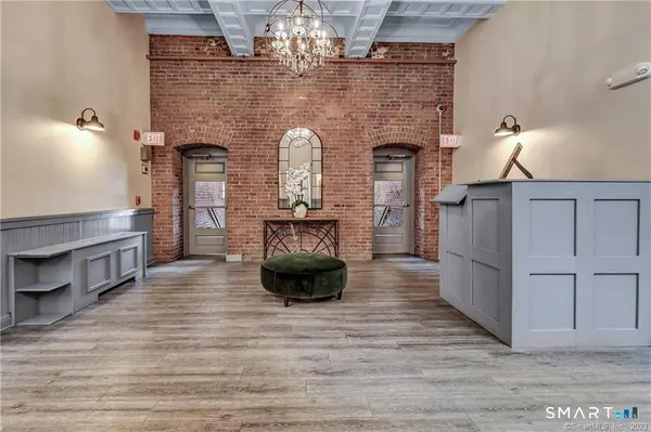 25 Grand Street #APT 165, Norwalk, CT 06851